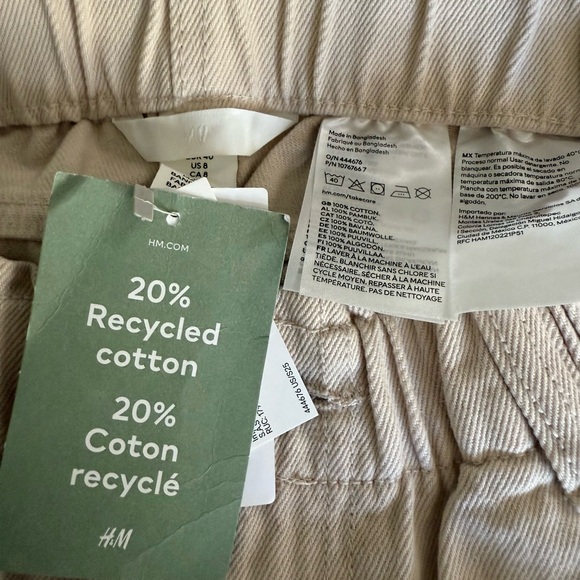 H&M Women's Tan Cropped Pants - Picture 3 of 7